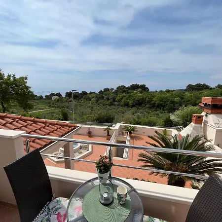 Soko Apartments & Rooms Guest house