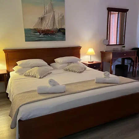 Guest house Soko Apartments & Rooms 3*