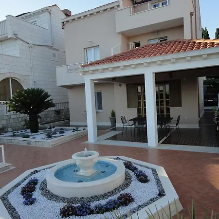 Soko Apartments & Rooms 3* Zaton (Dubrovnik-Neretva)